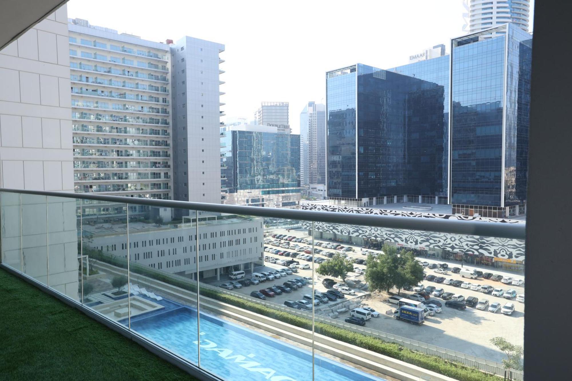 Brown Stone - Burj Khalifa & Pool View Vera Апартаменти *