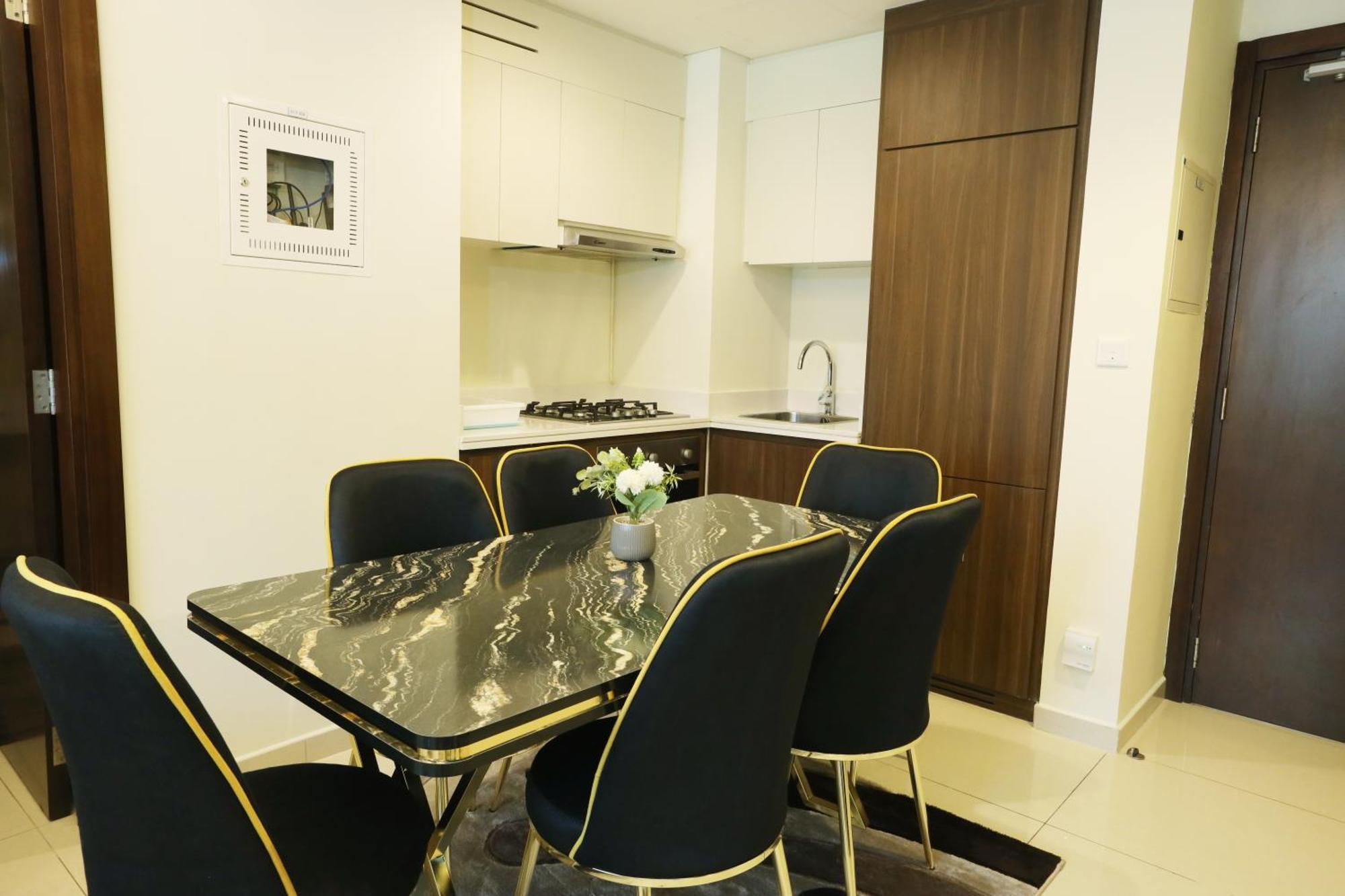 Apartment Brown Stone - Burj Khalifa & Pool View Vera Dubai
